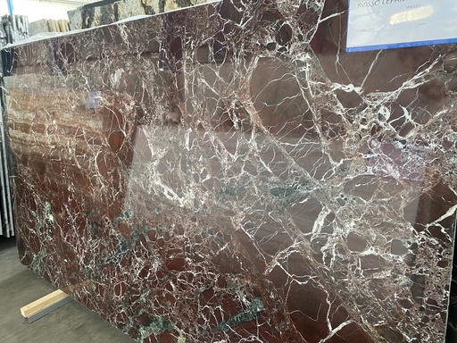 Rosso Lepanto - gepolijst